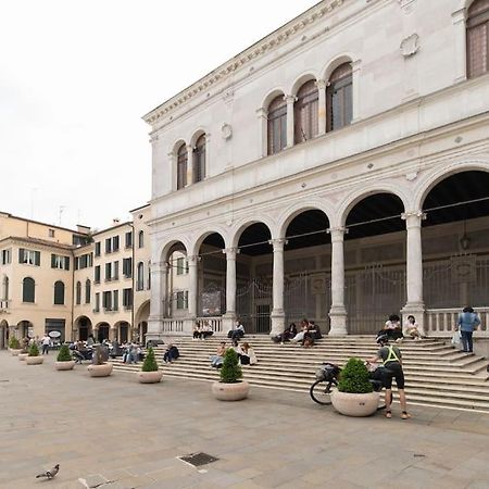Enjoy Home - Appartamento Orologio, Piazza Dei Signori Padua Buitenkant foto