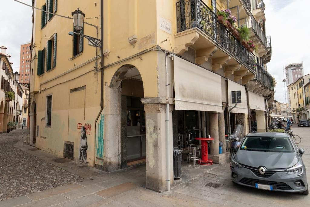 Enjoy Home - Appartamento Orologio, Piazza Dei Signori Padua Buitenkant foto